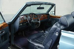 Image 16/48 of Rolls-Royce Corniche I (1980)