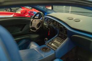 Image 19/36 of Lamborghini Diablo SV (1998)