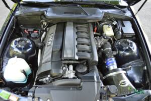 Image 15/50 de BMW 323i (1998)