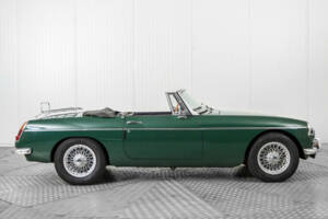 Image 10/50 de MG MGB (1967)