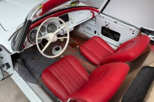 Image 21/50 of BMW 507 (1957)