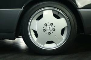 Bild 46/50 von Mercedes-Benz 300 CE-24 3.4 AMG (1993)