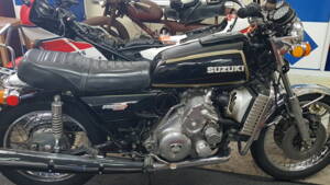 Image 8/13 de Suzuki DUMMY (1976)