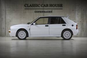 Image 31/93 of Lancia Delta HF Integrale Evoluzione I (1992)