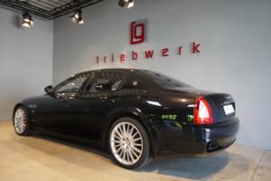 Image 2/23 of Maserati Quattroporte Sport GT S 4.7 (2012)