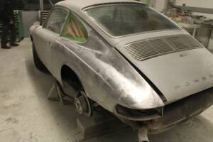 Bild 46/99 von Porsche 911 Carrera 3.2 (1983)