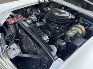 Image 22/34 de Cadillac 62 Sedan DeVille (1957)