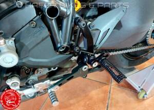 Image 29/33 of Ducati 848 EVO (2012)