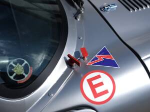 Image 17/50 de Jaguar Type E 3.8 (1970)