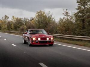 Image 13/75 de Aston Martin V8 Vantage (1985)