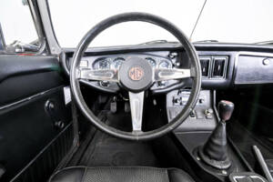 Bild 8/50 von MG MGB (1976)