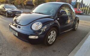Image 2/4 of Volkswagen New Beetle 1.9 TDI (1999)