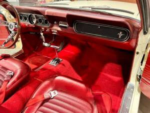 Bild 11/36 von Ford Mustang 289 (1966)