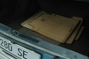Bild 13/50 von Mercedes-Benz 280 SE (1983)