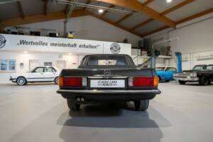 Image 5/32 of Mercedes-Benz 280 SL (1985)