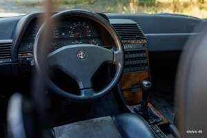 Bild 26/42 von Alfa Romeo 164 3.0 V6 (1989)