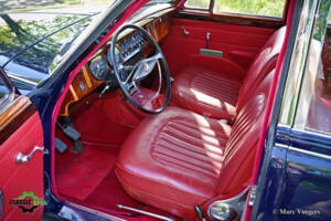 Image 5/46 of Jaguar Mk II 3.8 (1962)