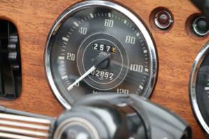 Bild 33/50 von Triumph TR 4A (1966)