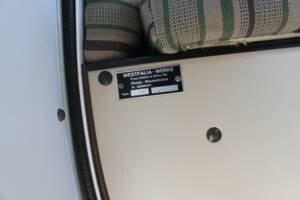 Bild 18/24 von Volkswagen T3 Camper 2.0 (1982)