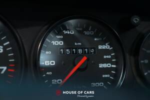 Image 24/25 de Porsche 911 Carrera 4 (1995)
