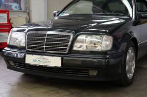 Bild 7/34 von Mercedes-Benz E 500 (1995)