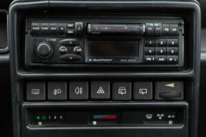 Image 45/50 of Lancia Delta HF Integrale 16V (1989)