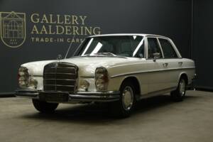 Bild 22/50 von Mercedes-Benz 280 SE (1970)