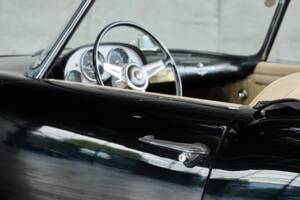 Image 32/50 of Alfa Romeo 2000 Spider (1959)