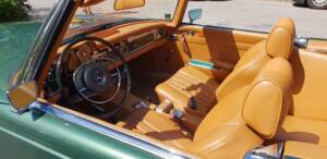 Image 7/7 of Mercedes-Benz 280 SL (1969)
