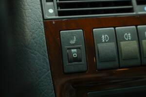Immagine 45/50 di Audi A8 4.2 quattro (1995)