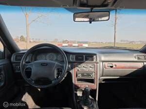 Imagen 15/26 de Volvo S 70 2.5 (1998)