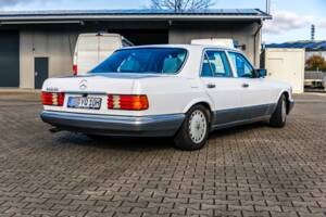 Image 8/175 of Mercedes-Benz 420 SE (1986)