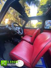 Image 15/41 de FIAT 500 L (1969)