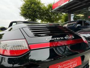 Afbeelding 7/43 van Porsche 911 Carrera 4 GTS (2011)