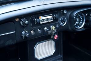 Afbeelding 31/40 van MG MGC (1900)