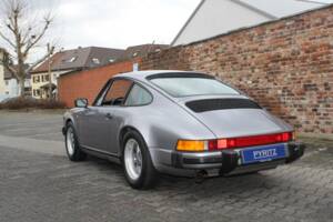 Bild 14/15 von Porsche 911 Carrera 3.2 "#250.000 911" (1987)