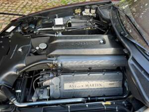 Afbeelding 52/54 van Aston Martin Virage Volante (1996)