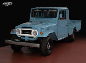 Bild 1/8 von Toyota Landcruiser FJ 45 (1967)