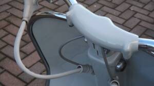 Immagine 11/50 di Piaggio Vespa 125 (1955)