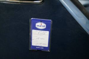 Image 13/41 of Mercedes-Benz 500 SL (1986)