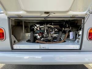 Image 7/20 of Volkswagen T1 panel van (1964)
