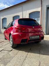 Immagine 15/15 di Alfa Romeo 147 3.2 GTA (2004)