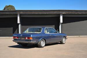 Bild 9/50 von Mercedes-Benz 280 CE (1983)