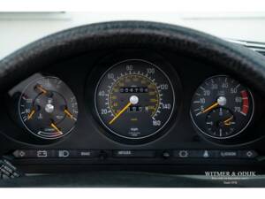 Imagen 25/28 de Mercedes-Benz 380 SL (1984)