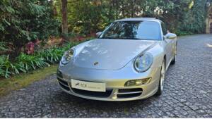 Image 25/37 de Porsche 911 Carrera (2004)