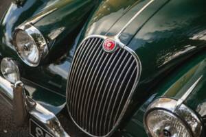 Image 20/50 of Jaguar XK 150 DHC (1954)