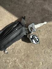 Image 17/81 de MG MGB (1976)