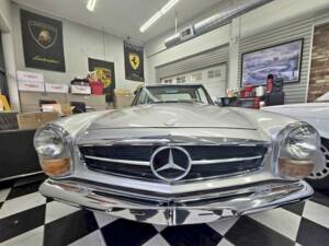 Image 31/36 de Mercedes-Benz 230 SL (1965)