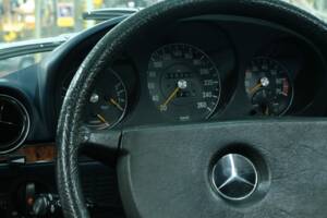 Image 30/50 de Mercedes-Benz 500 SLC (1981)