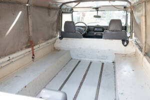 Bild 78/98 von Land Rover Defender 110 Td5 (1999)